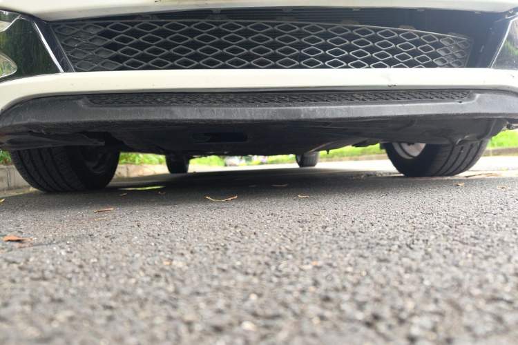 Used Kia K5 2012 2.0L Automatic DLX Chassis Front