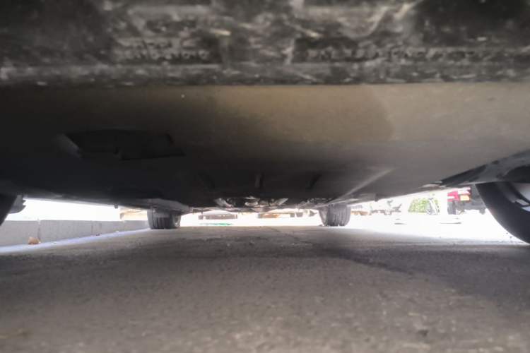 Used Kia K5 2012 2.0L Automatic DLX Special Edition Chassis Front