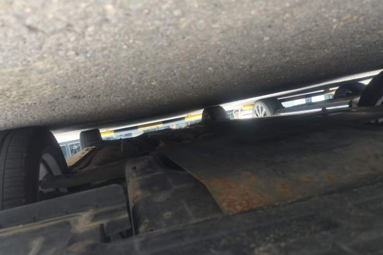 Used Kia K5 2012 2.0L Automatic DLX Chassis Front Left