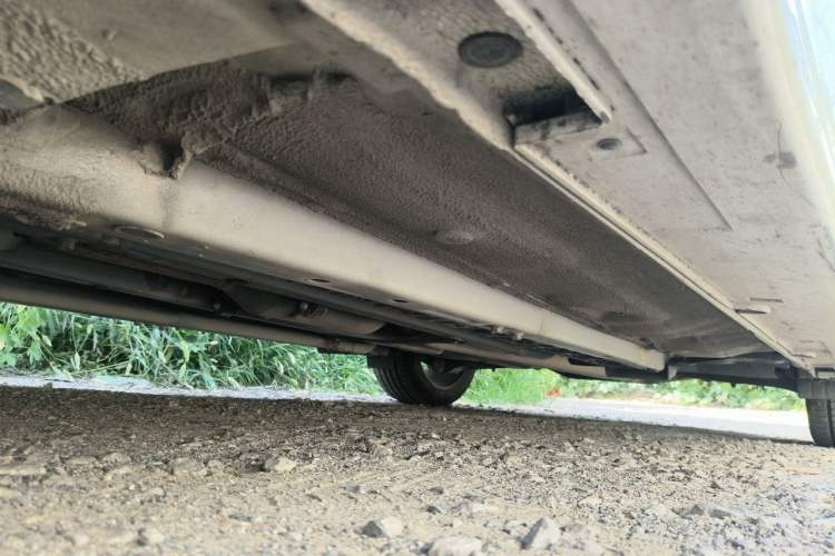 Used Kia K5 2012 2.0L Automatic Premium Chassis Front Left