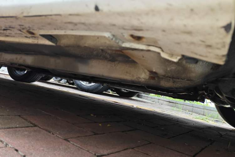 Used Kia K5 2012 2.0L Automatic DLX Chassis Front Right