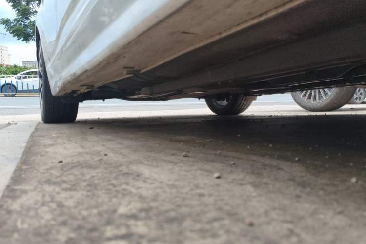 Used Kia K5 2012 2.0L Automatic DLX Chassis Front Right