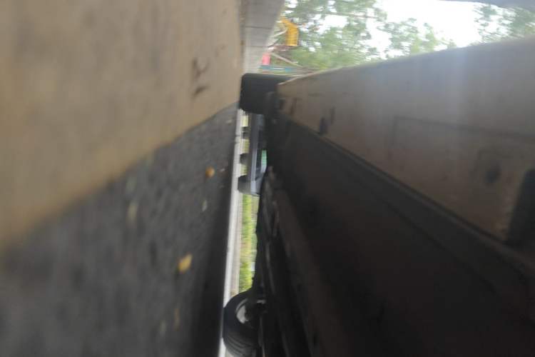 Used Kia K5 2012 2.0L Automatic DLX Chassis Front Right
