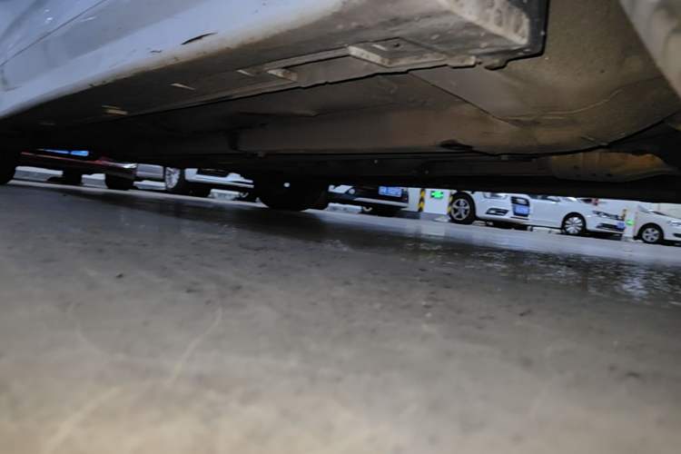 Used Kia K5 2012 2.0L Automatic DLX Chassis Front Right