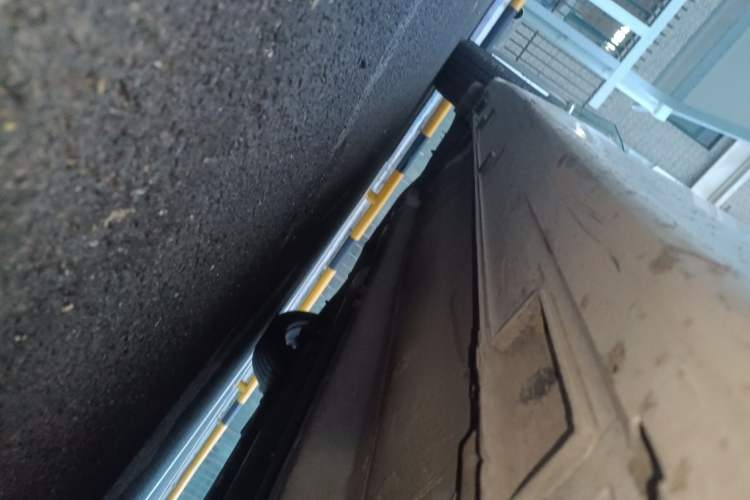 Used Kia K5 2012 2.0L Automatic DLX Chassis Front Right