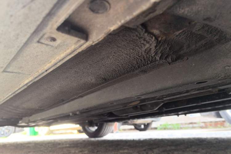 Used Kia K5 2012 2.0L Automatic DLX Chassis Front Right