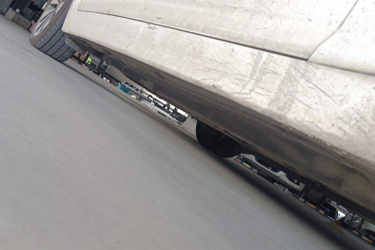 Used Kia K5 2012 2.0L Automatic DLX Chassis Front Right