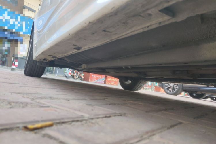 Used Kia K5 2012 2.0L Automatic GL Chassis Front Right