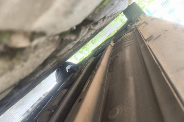 Used Kia K5 2012 2.0L Automatic DLX Chassis Front Right