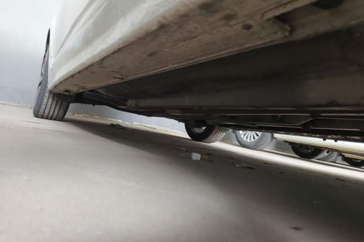 Used Kia K5 2012 2.0L Automatic DLX Chassis Front Right