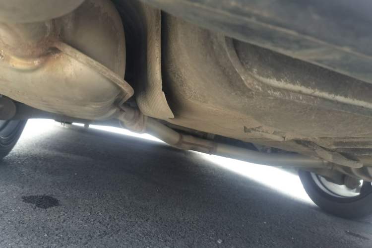 Used Kia K5 2012 2.0L Automatic DLX Chassis Rear Left