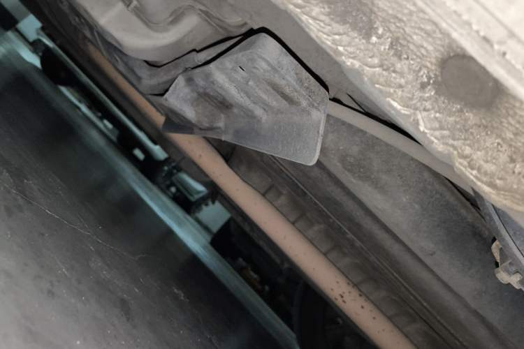 Used Kia K5 2012 2.0L Automatic DLX Chassis Rear Left