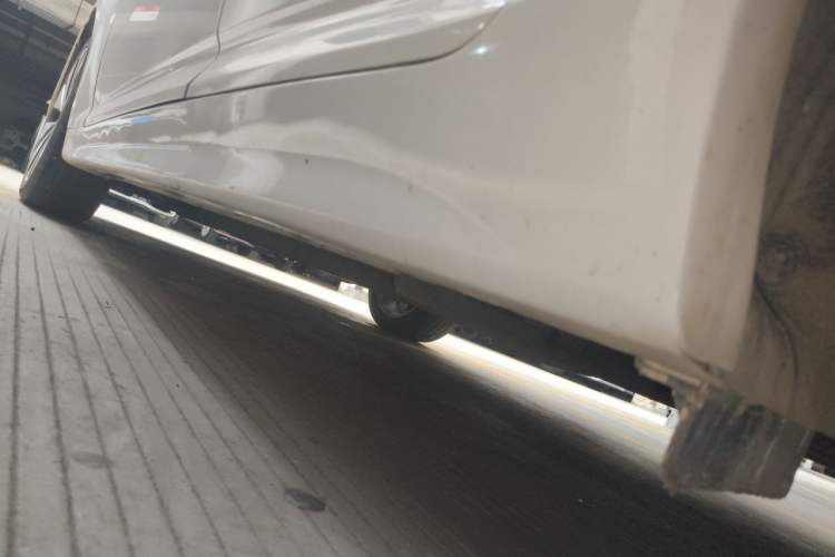 Used Kia K5 2012 2.0L Automatic DLX Chassis Rear Left