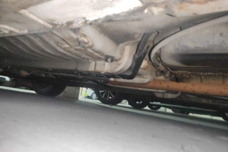 Used Kia K5 2012 2.0L Automatic DLX Chassis Rear Left