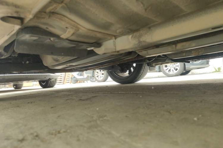 Used Kia K5 2012 2.0L Automatic DLX Chassis Rear Right