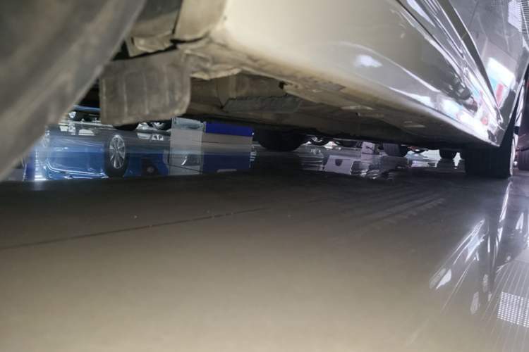 Used Kia K5 2012 2.0L Automatic DLX Chassis Rear Right