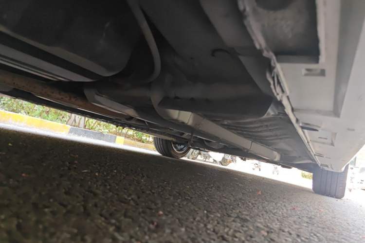 Used Kia K5 2012 2.0L Automatic DLX Chassis Rear Right