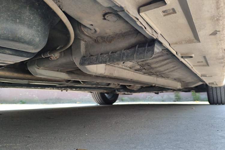 Used Kia K5 2012 2.0L Automatic DLX Chassis Rear Right