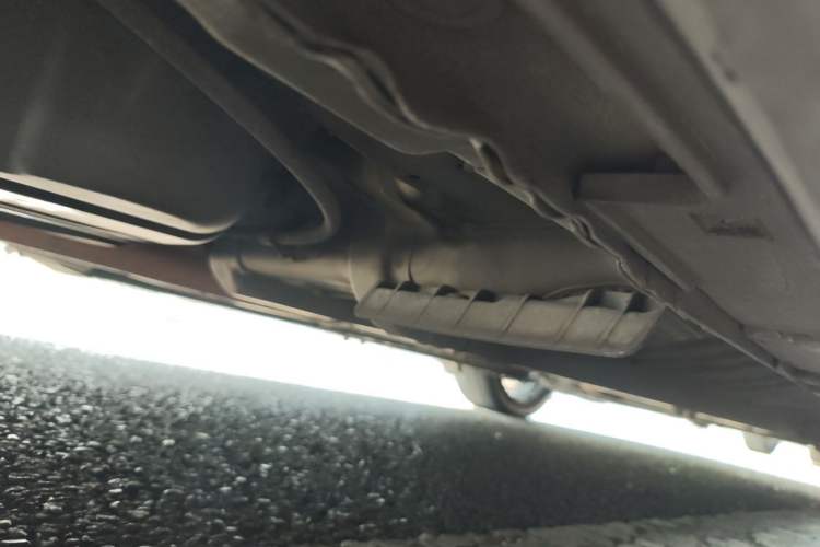 Used Kia K5 2012 2.0L Automatic DLX Chassis Rear Right