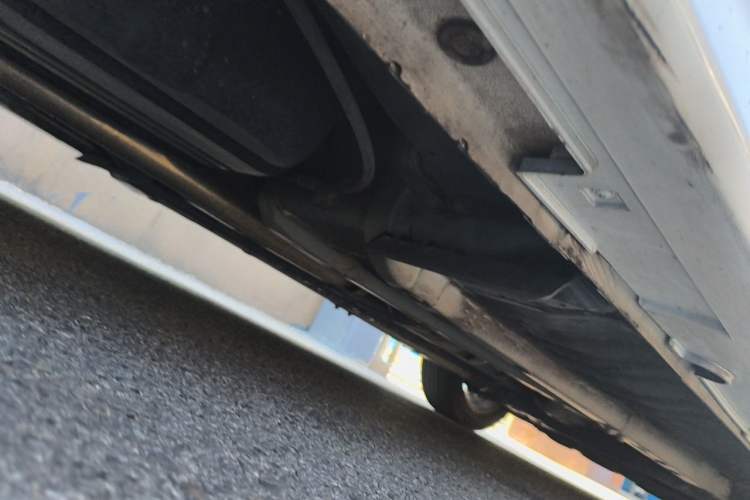 Used Kia K5 2012 2.0L Automatic Premium Chassis Rear Right