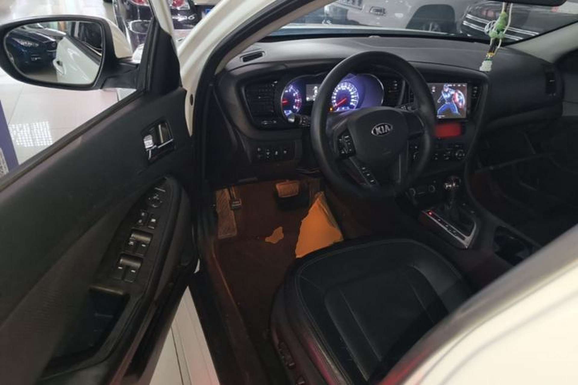 Used Kia K5 2012 2.0L Automatic DLX Driver Seat