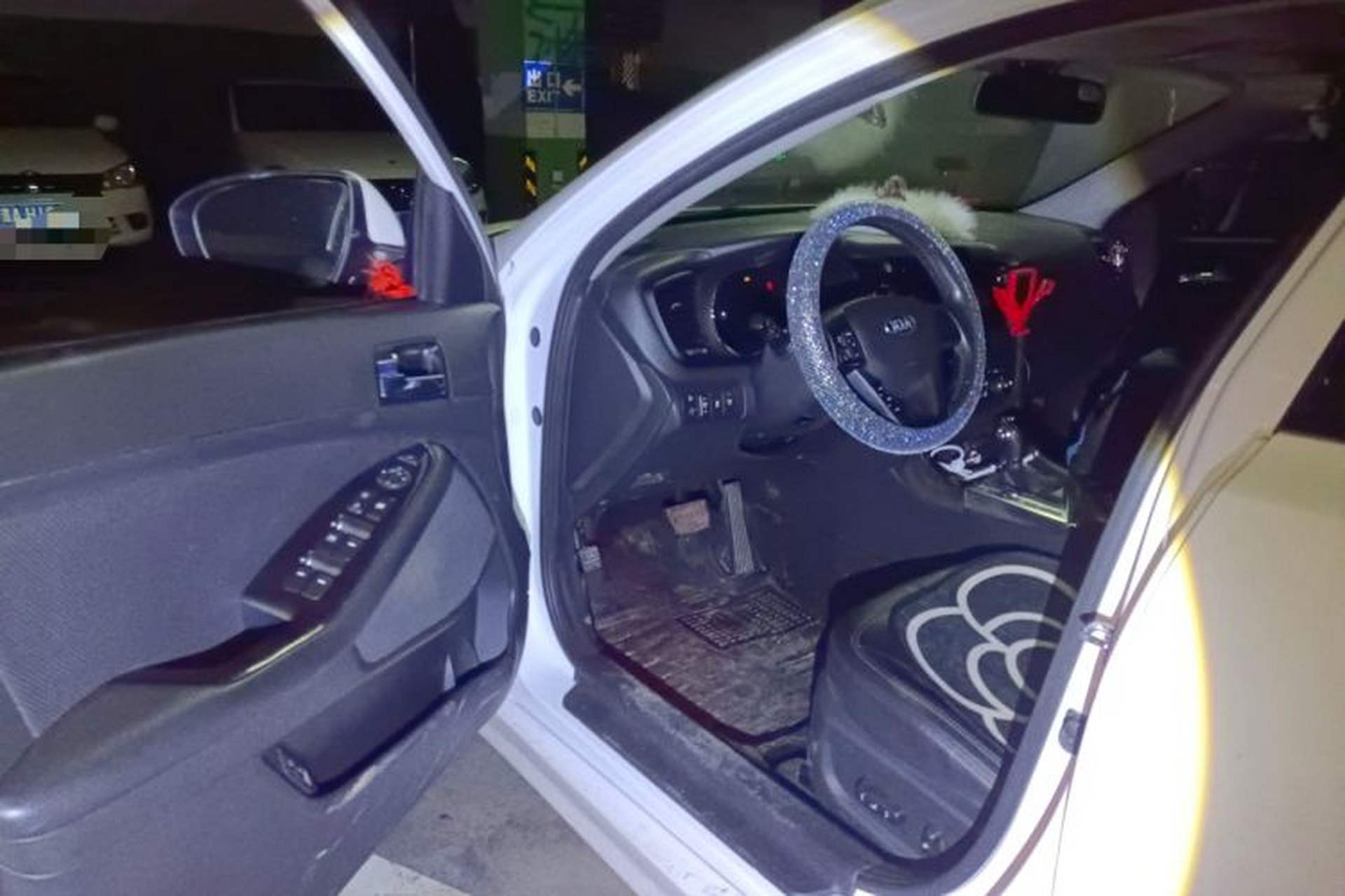 Used Kia K5 2012 2.0L Automatic DLX Driver Seat