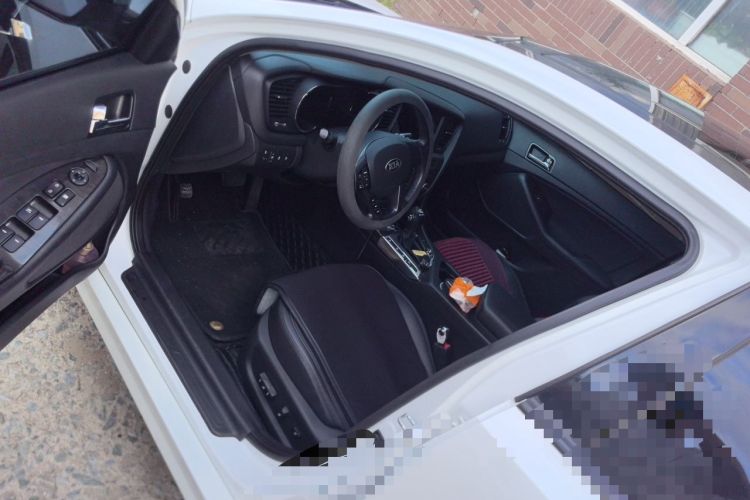 Used Kia K5 2012 2.0L Automatic DLX Driver Seat