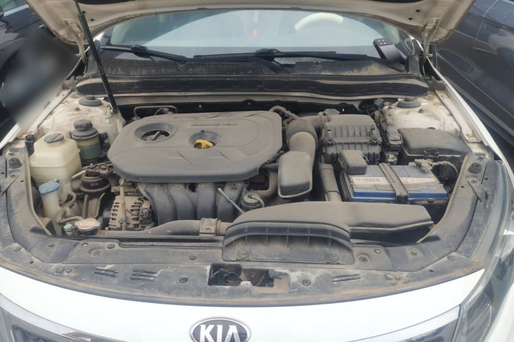Used Kia K5 2012 2.0L Automatic DLX Engine Bay