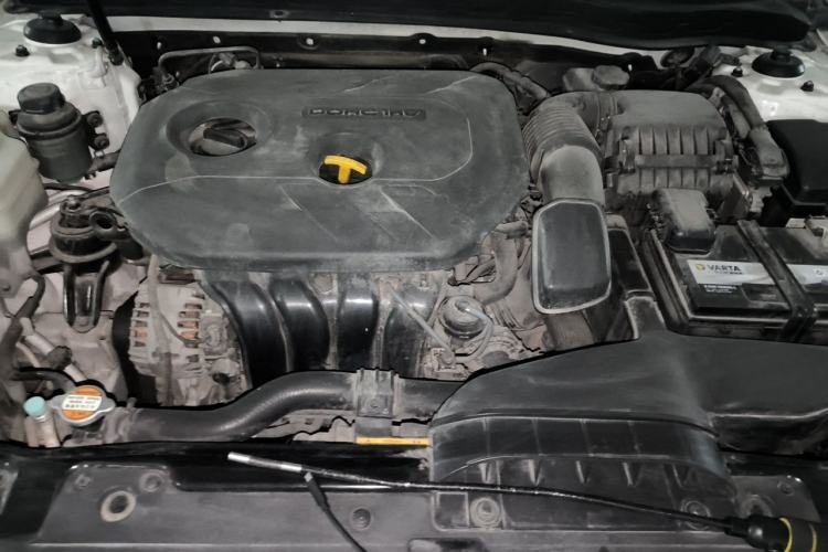 Used Kia K5 2012 2.0L Automatic DLX Engine Bay