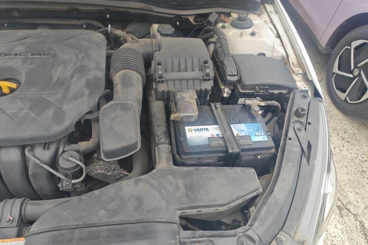 Used Kia K5 2012 2.0L Automatic DLX Engine Bay Left