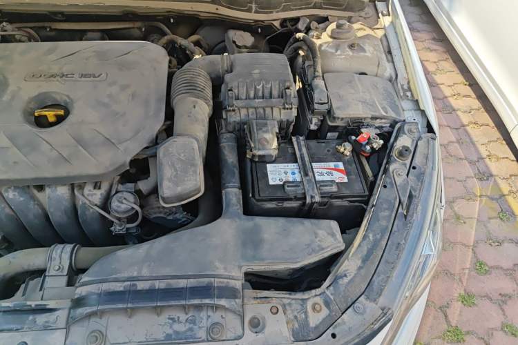Used Kia K5 2012 2.0L Automatic DLX Engine Bay Left
