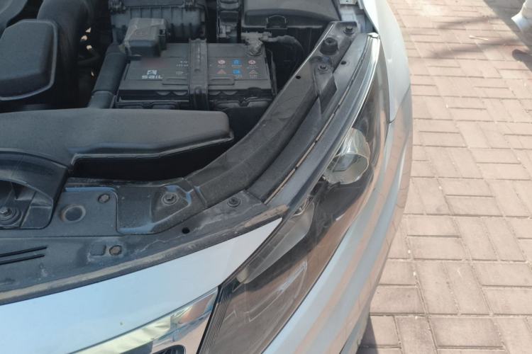 Used Kia K5 2012 2.0L Automatic DLX Engine Bay Left