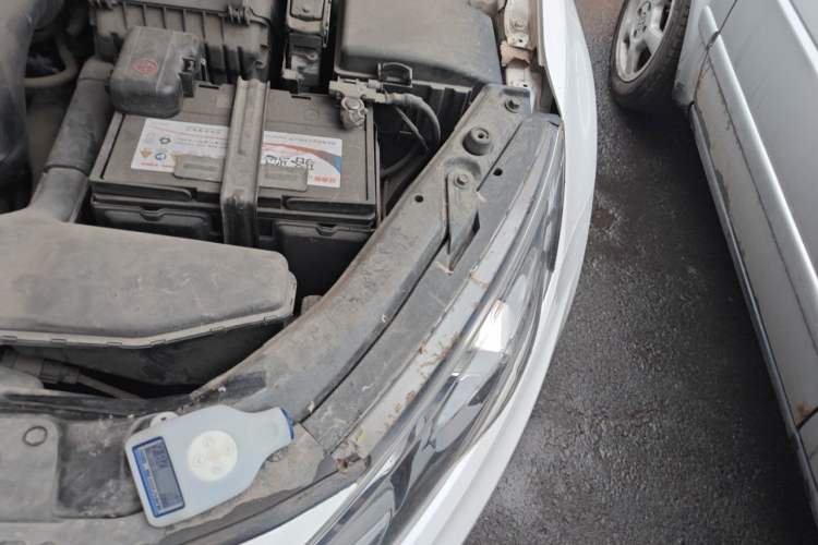 Used Kia K5 2012 2.0L Automatic GL Engine Bay Left