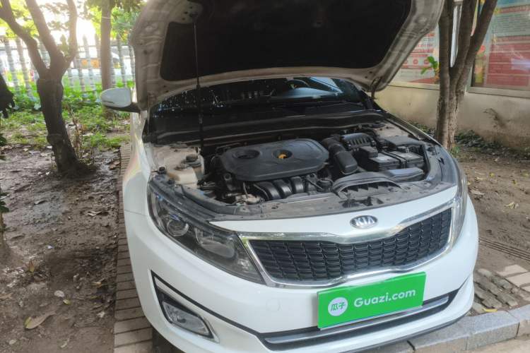 Used Kia K5 2012 2.0L Automatic DLX Engine Bay Right