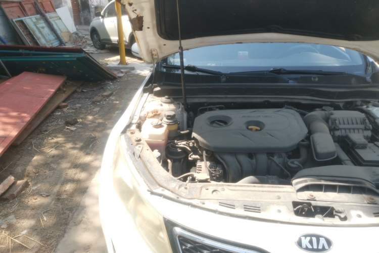 Used Kia K5 2012 2.0L Automatic GL Engine Bay Right