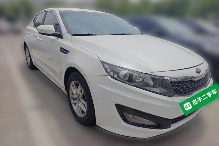 Used Kia K5 2012 2.0L Automatic GL Front Right 45 Deg