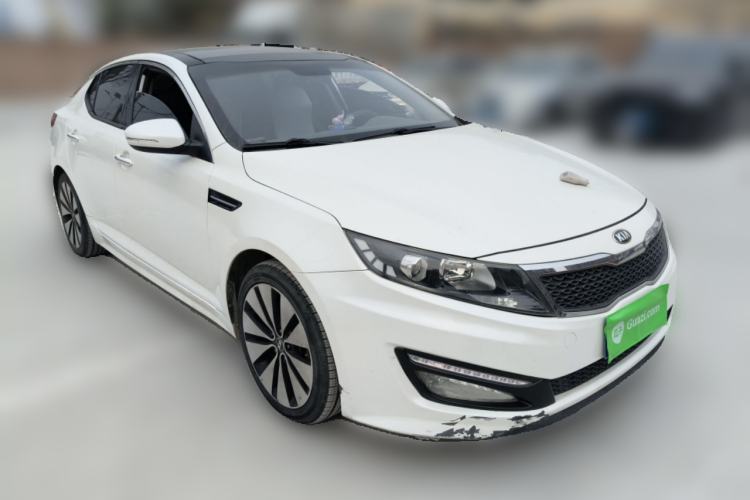 Used Kia K5 2012 2.0L Automatic DLX Front Right 45 Deg