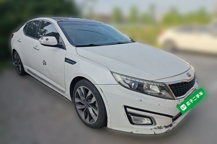 Used Kia K5 2012 2.0L Automatic DLX Front Right 45 Deg