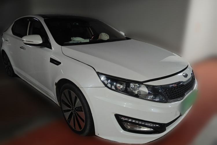 Used Kia K5 2012 2.0L Automatic DLX Front Right 45 Deg