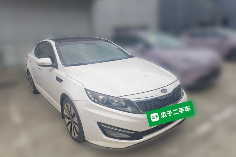 Used Kia K5 2012 2.0L Automatic DLX Front Right 45 Deg
