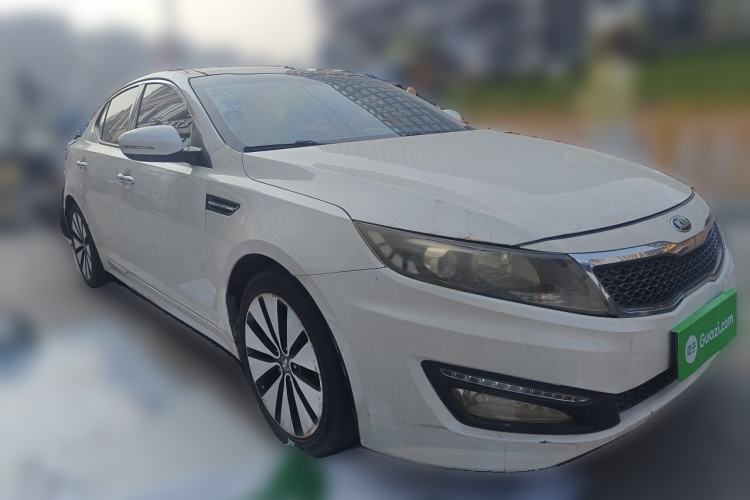 Used Kia K5 2012 2.0L Automatic DLX Front Right 45 Deg