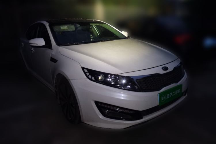 Used Kia K5 2012 2.0L Automatic DLX Front Right 45 Deg