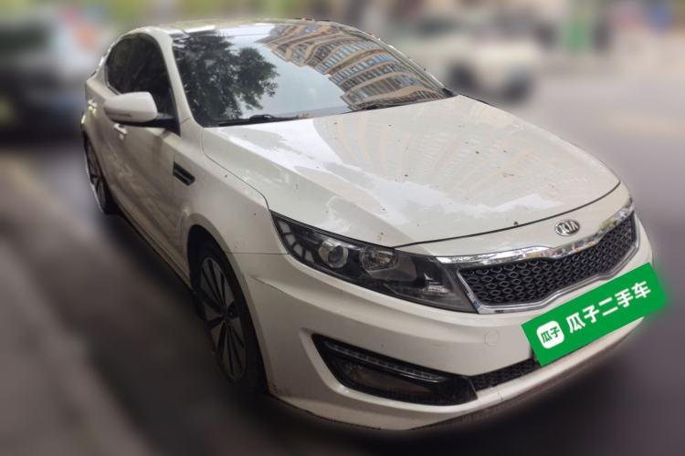 Used Kia K5 2012 2.0L Automatic DLX Front Right 45 Deg
