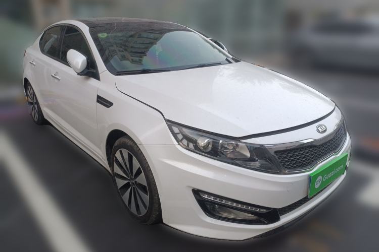 Used Kia K5 2012 2.0L Automatic DLX Front Right 45 Deg