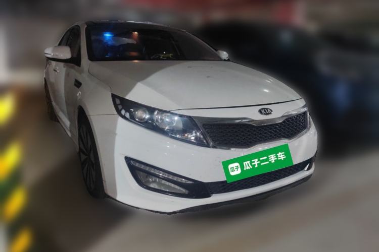Used Kia K5 2012 2.0L Automatic DLX Front Right 45 Deg