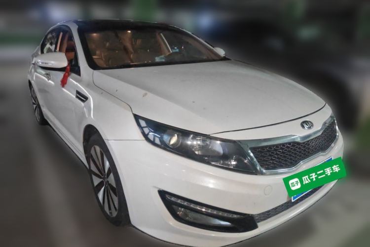 Used Kia K5 2012 2.0L Automatic DLX Front Right 45 Deg