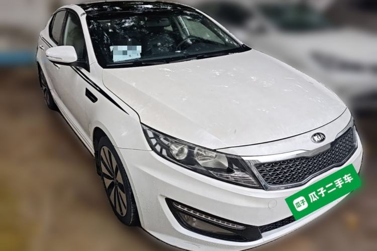 Used Kia K5 2012 2.0L Automatic DLX Front Right 45 Deg