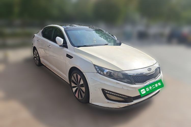 Used Kia K5 2012 2.0L Automatic DLX Front Right 45 Deg