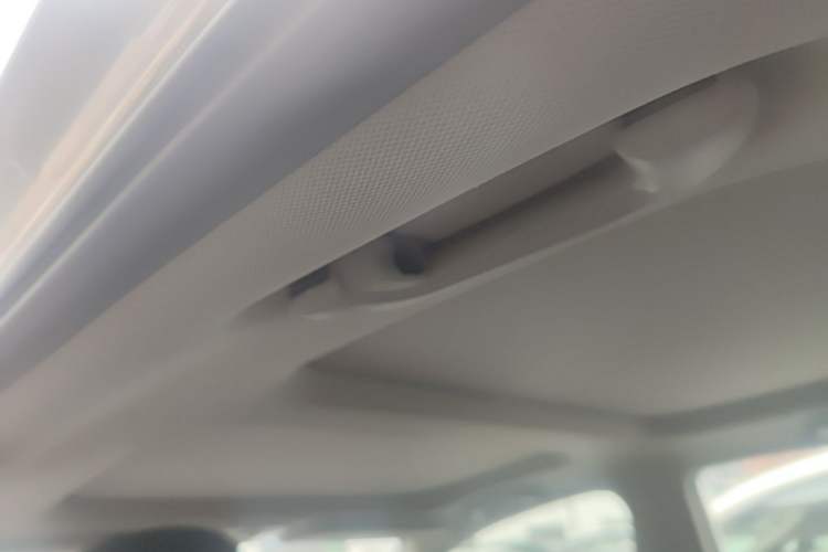 Used Kia K5 2012 2.0L Automatic DLX Headliner