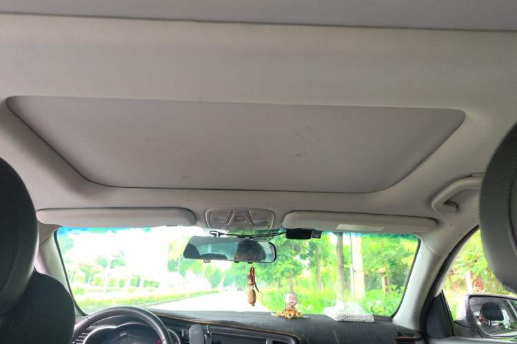 Used Kia K5 2012 2.0L Automatic DLX Headliner